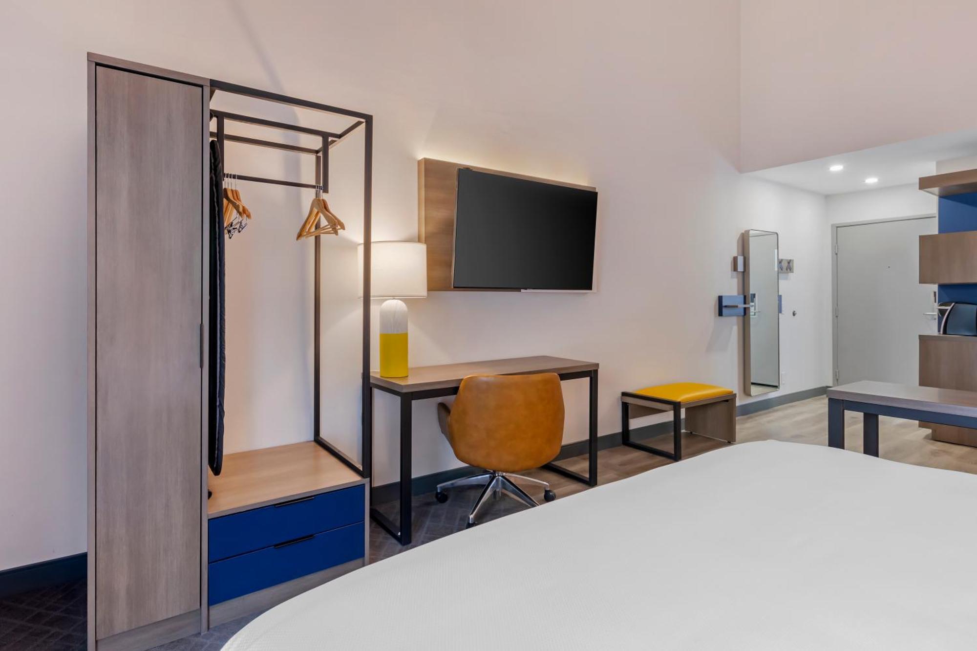 Comfort Inn & Suites Irvine Spectrum Lake Forest Quarto foto